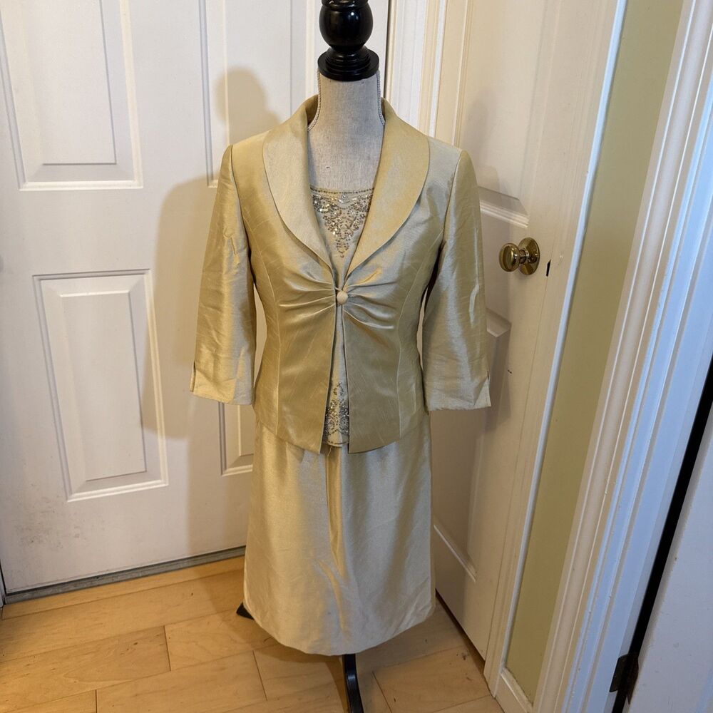 GOLD DRESS SUIT jessica Howard Beige Tan Neutral Dress Suit With Jacket Size 6